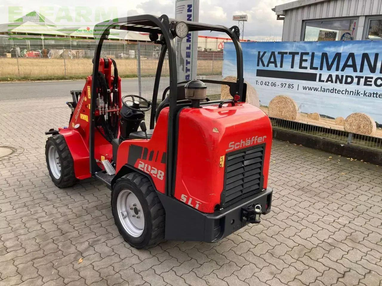 Chargeuse sur pneus Schäffer 2028 slt