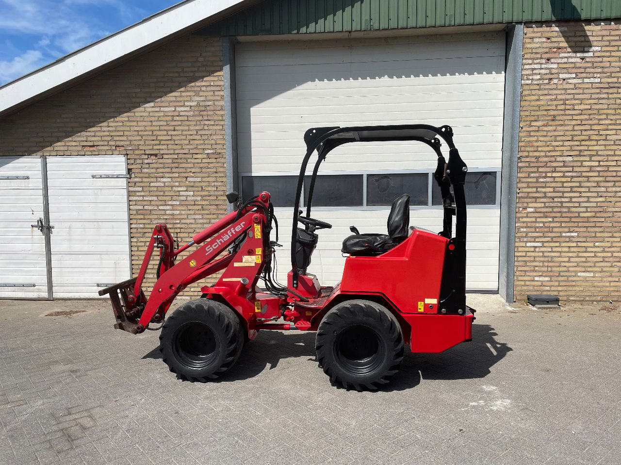 Chargeuse sur pneus Schäffer 2033