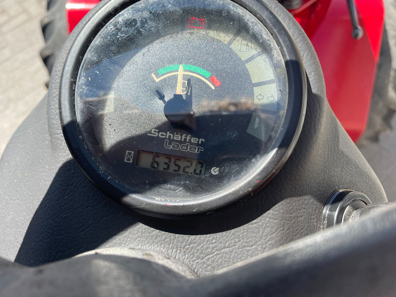 Chargeuse sur pneus Schäffer 2033