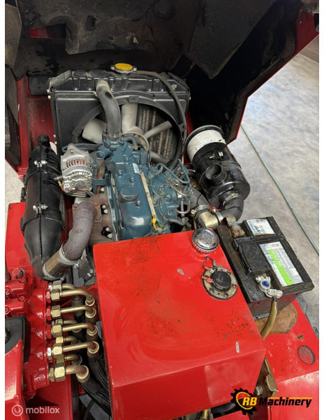 Chargeuse sur pneus Schäffer 217 S