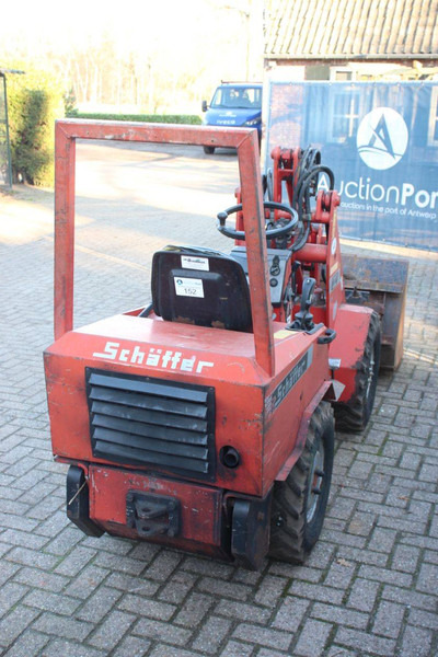 Chargeuse sur pneus Schäffer 222S