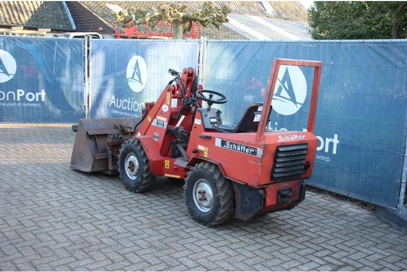 Chargeuse sur pneus Schäffer 222S