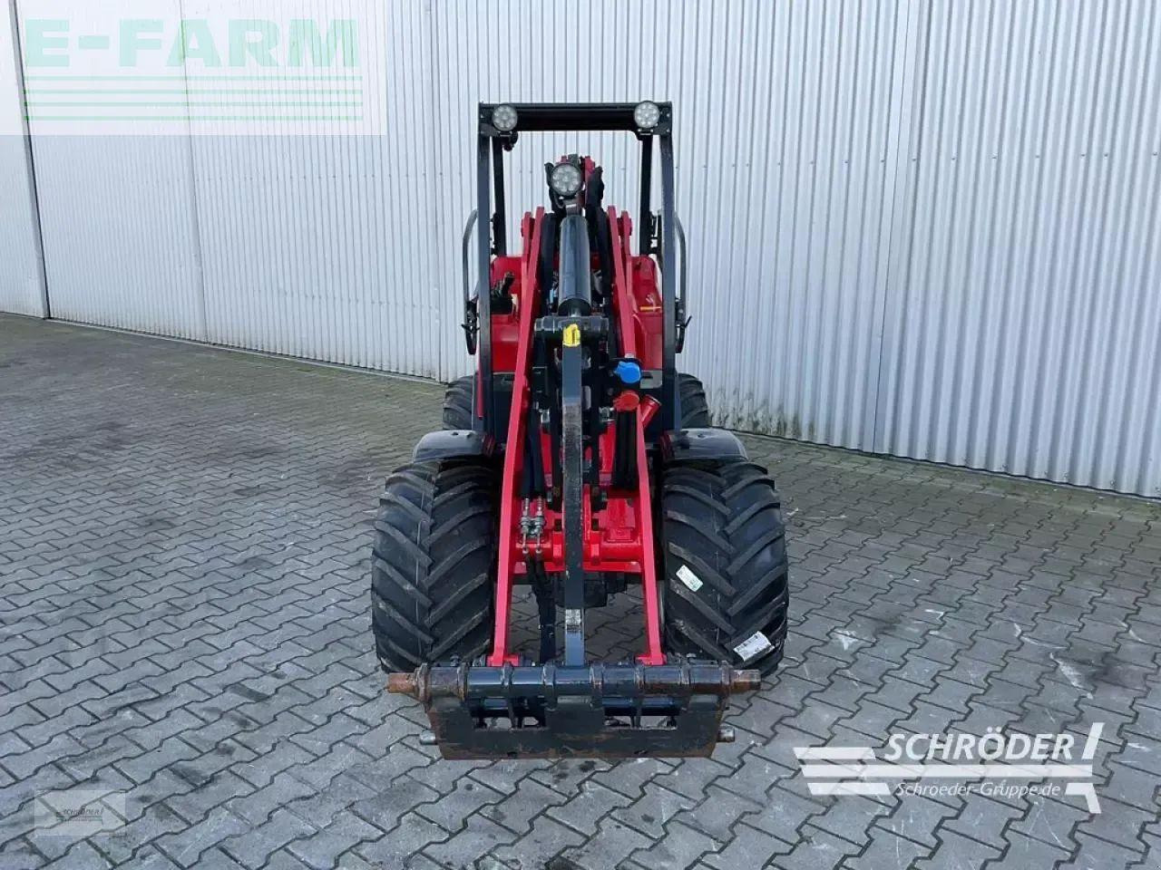 Chargeuse sur pneus Schäffer 2336 slt