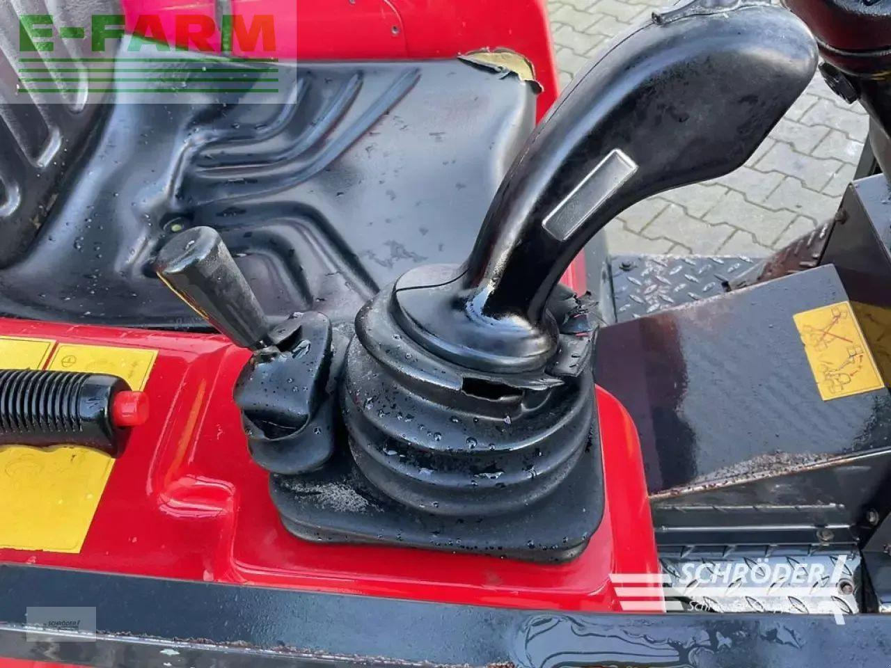 Chargeuse sur pneus Schäffer 2336 slt