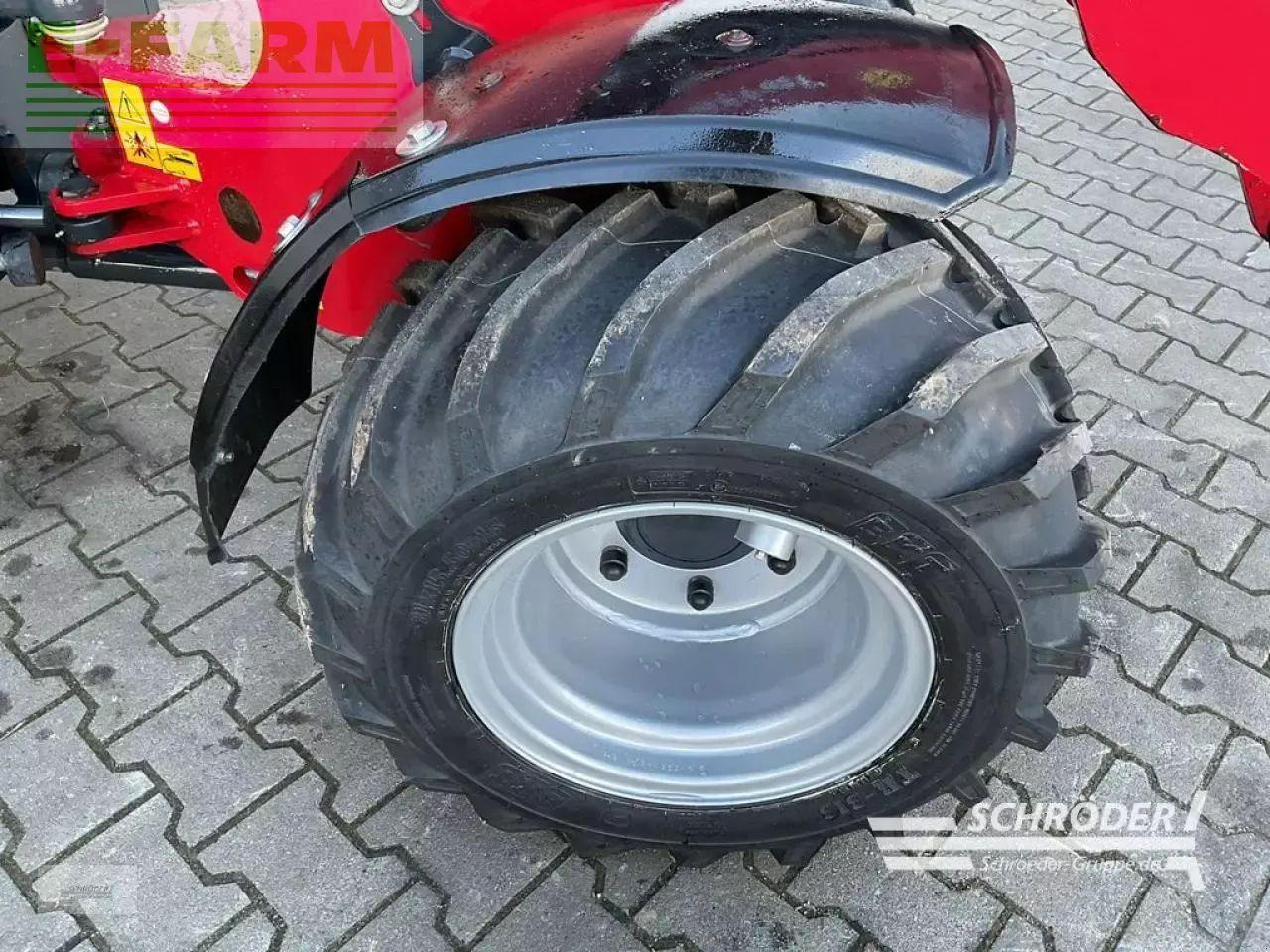 Chargeuse sur pneus Schäffer 2336 slt