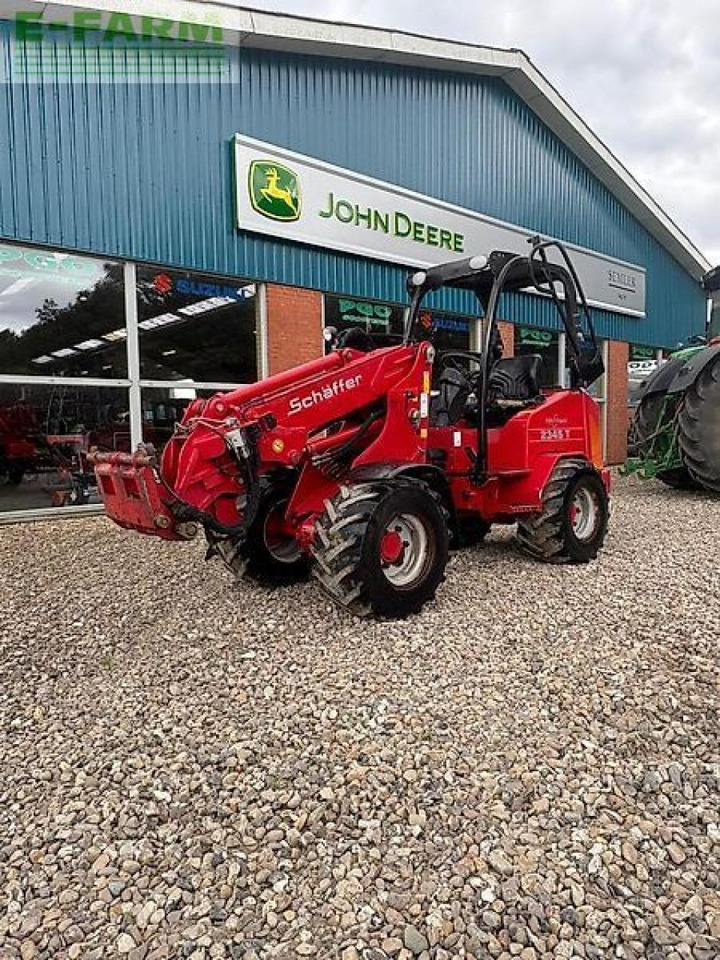 Chargeuse sur pneus Schäffer 2345t