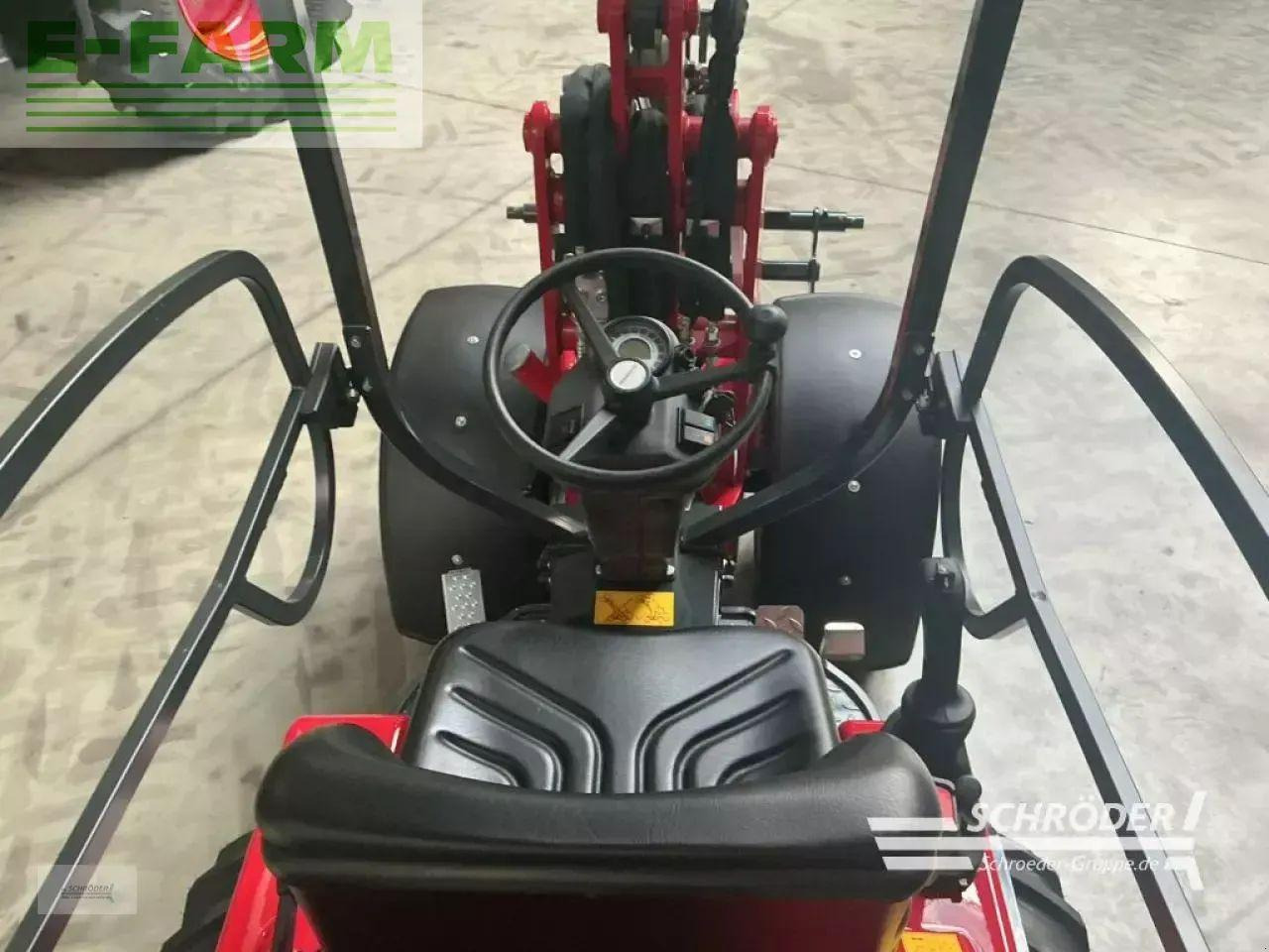 Chargeuse sur pneus Schäffer 2628