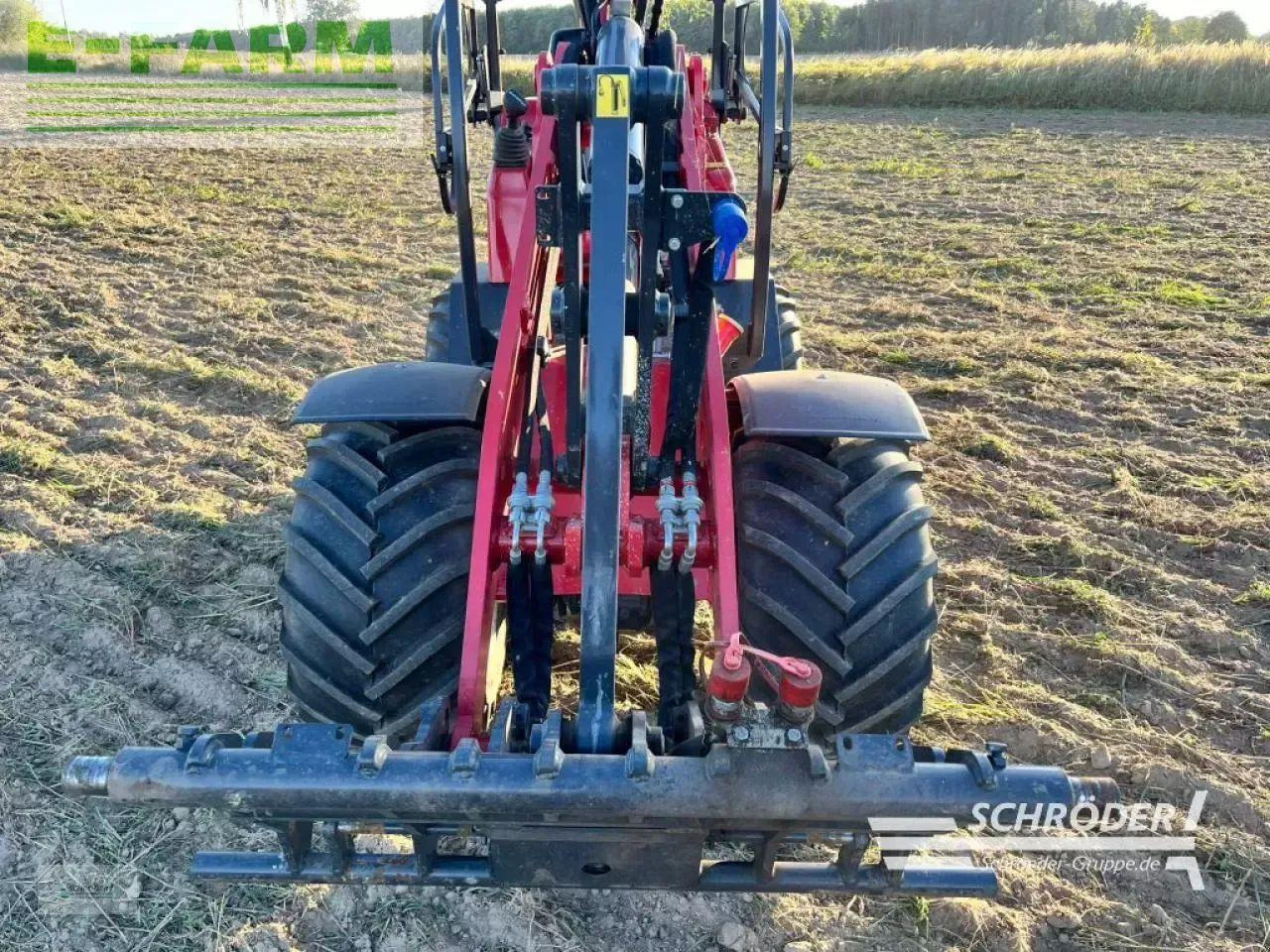 Chargeuse sur pneus Schäffer 2630