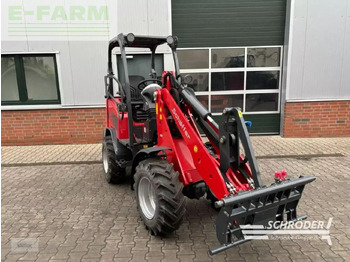 Chargeuse sur pneus Schäffer 3650