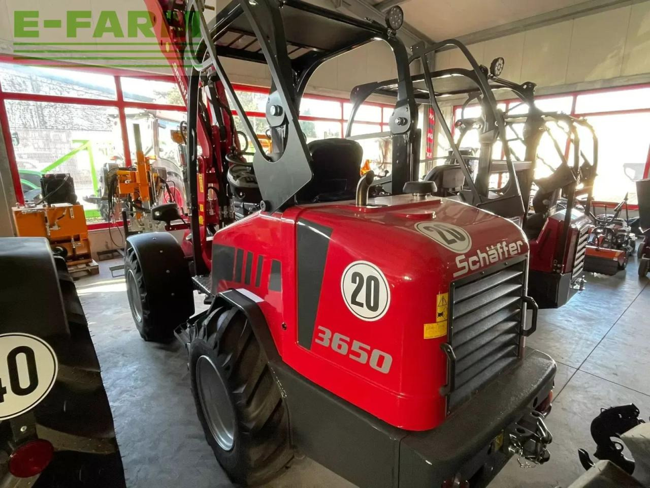 Chargeuse sur pneus Schäffer 3650