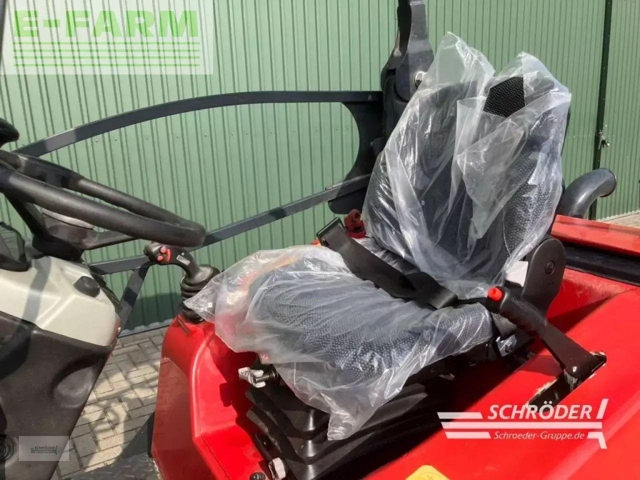 Chargeuse sur pneus Schäffer 4250