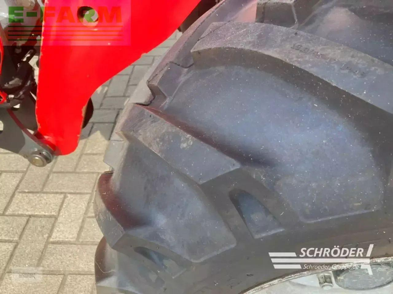 Chargeuse sur pneus Schäffer 4250