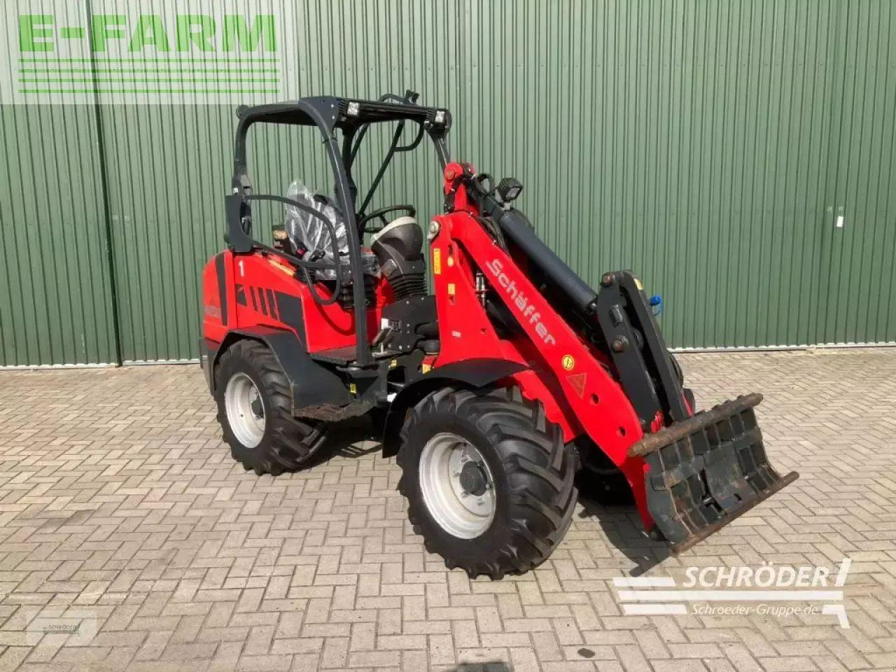 Chargeuse sur pneus Schäffer 4250