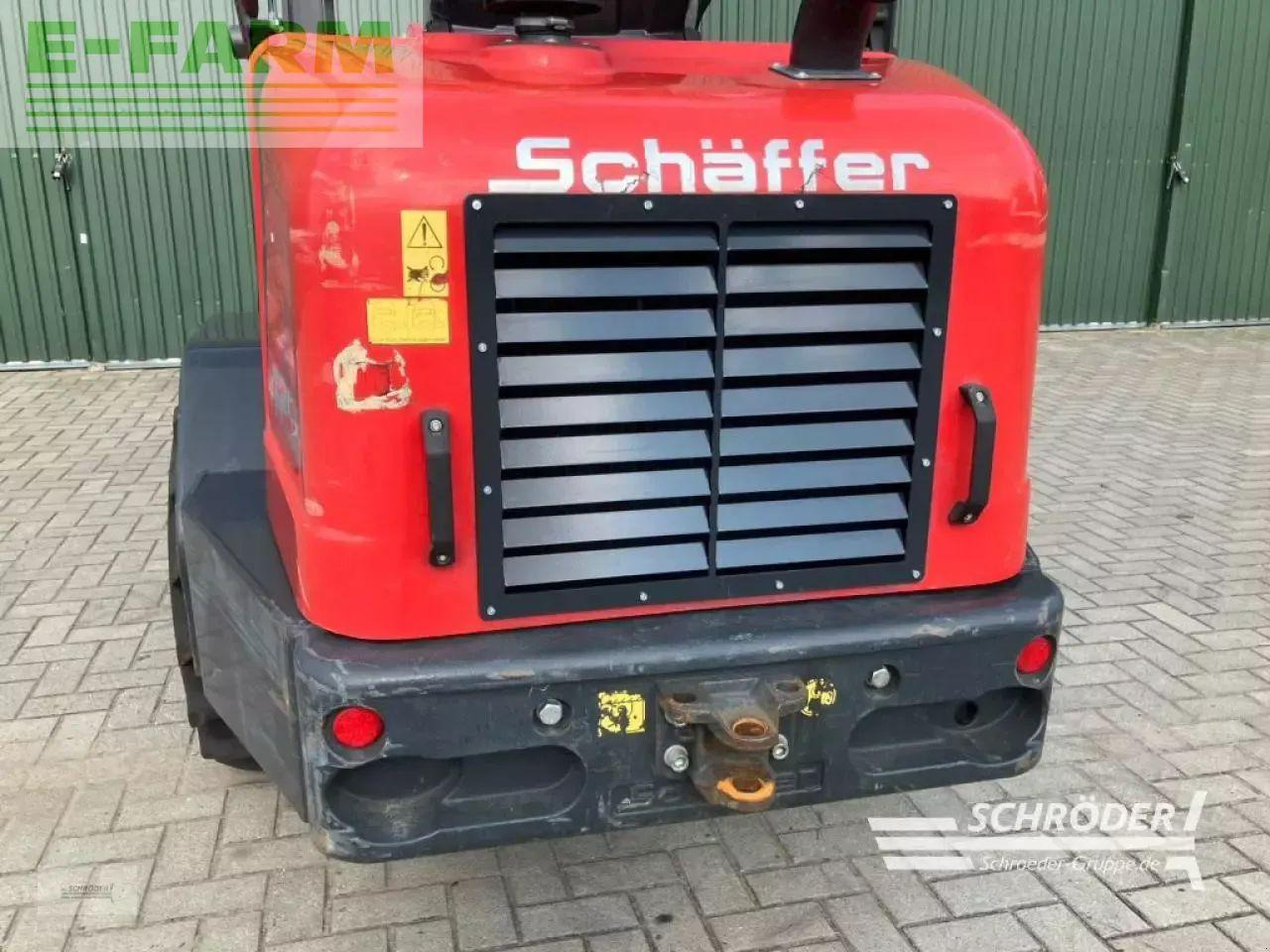 Chargeuse sur pneus Schäffer 4250