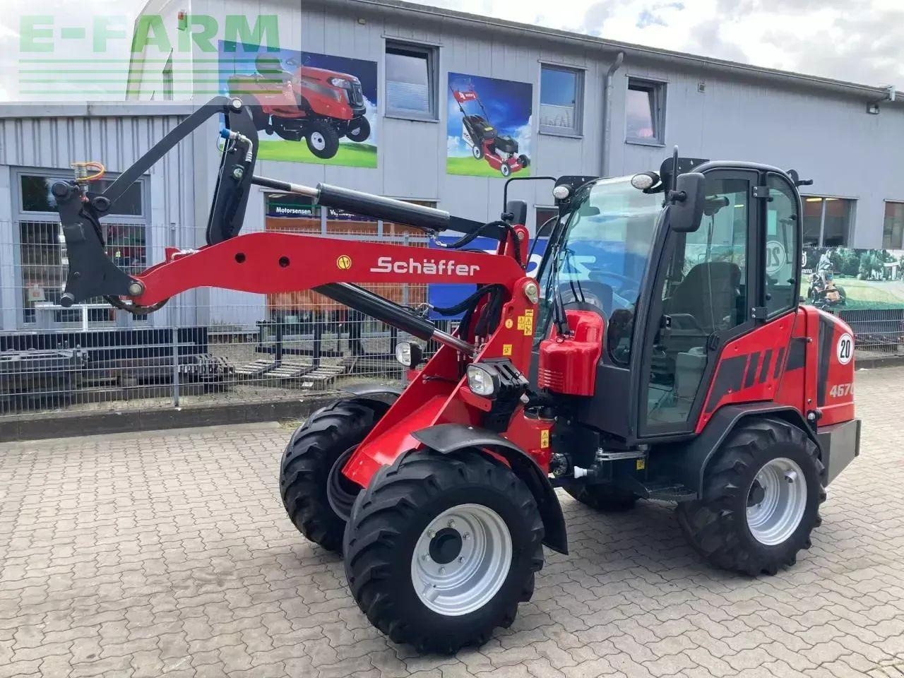 Chargeuse sur pneus Schäffer 4670