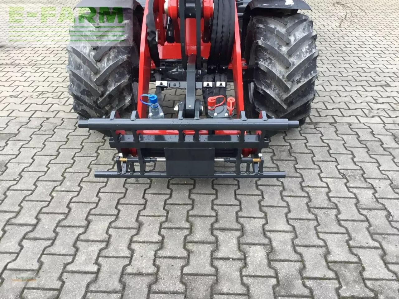 Chargeuse sur pneus Schäffer 4670z -2