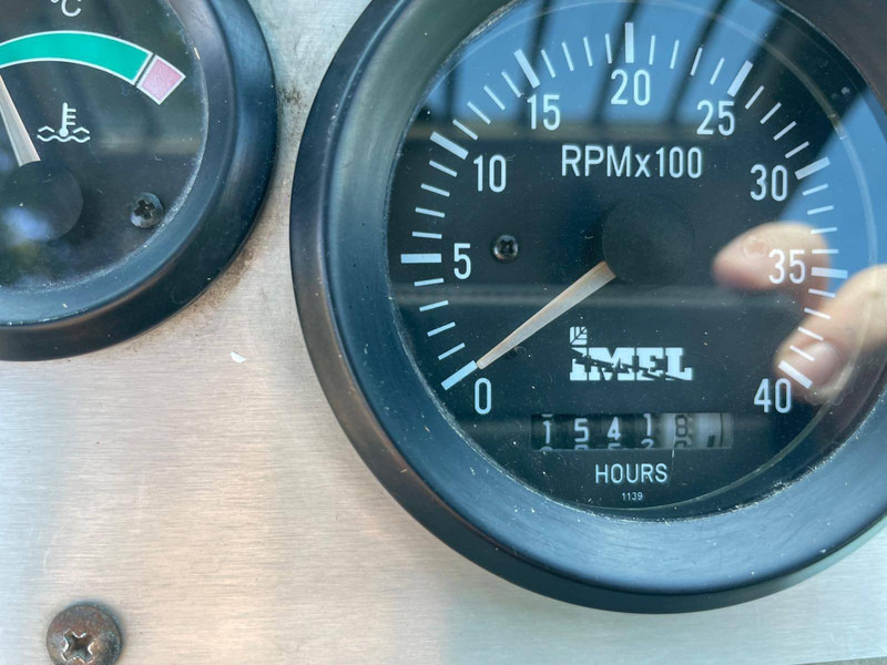 Chargeuse sur pneus Schäffer 5370