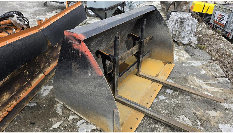 Chargeuse sur pneus Schäffer 5470Z Radlader