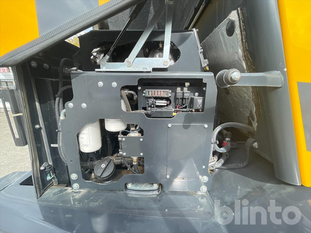 Chargeuse sur pneus Schäffer 5470Z + Zubehör