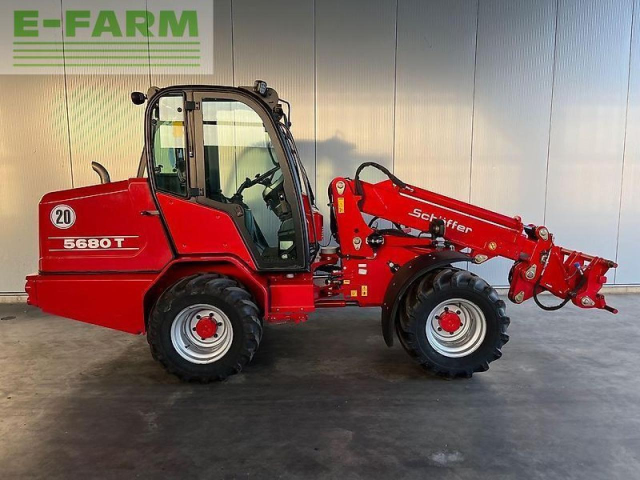 Chargeuse sur pneus Schäffer 5680 t