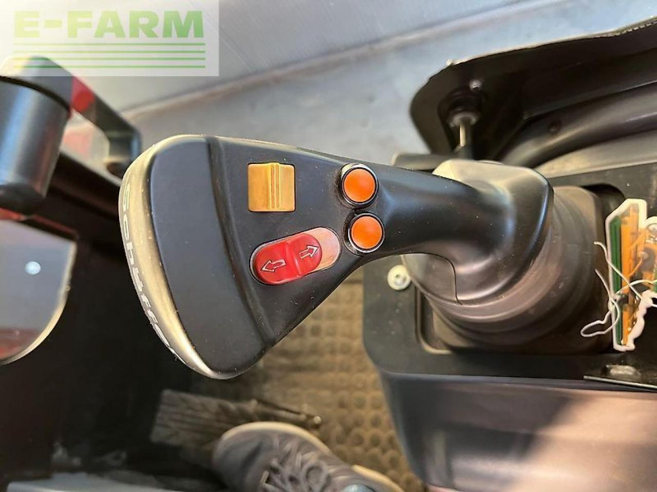 Chargeuse sur pneus Schäffer 5680 t