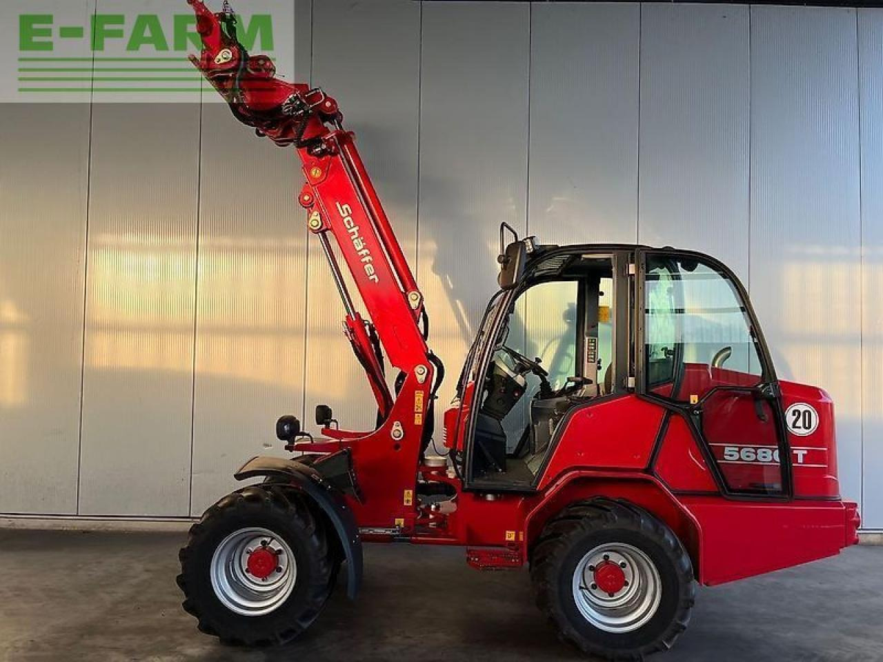 Chargeuse sur pneus Schäffer 5680 t