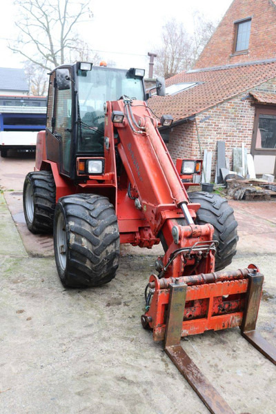 Chargeuse sur pneus Schäffer 570 TS