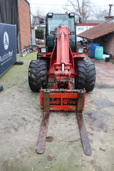 Chargeuse sur pneus Schäffer 570 TS