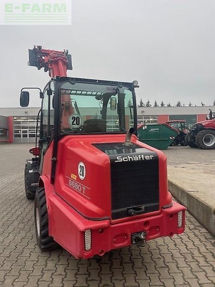 Chargeuse sur pneus Schäffer 6680 t