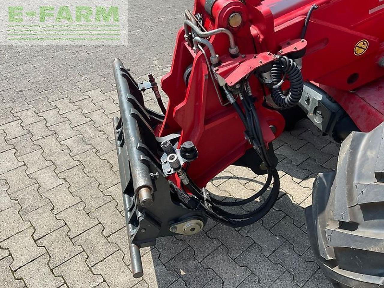 Chargeuse sur pneus Schäffer 6680 t