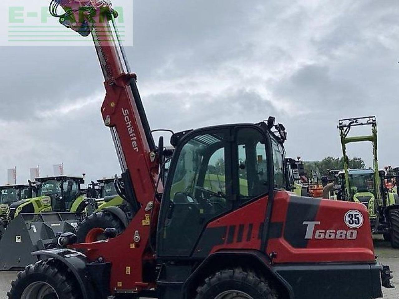 Chargeuse sur pneus Schäffer 6680t