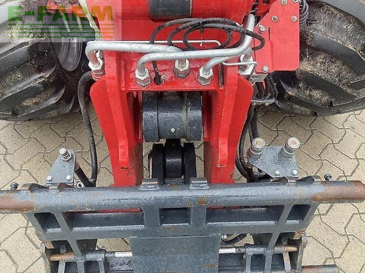 Chargeuse sur pneus Schäffer 6680t