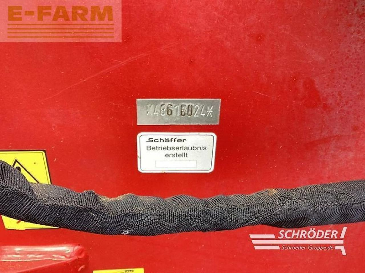 Chargeuse sur pneus Schäffer 8610 t