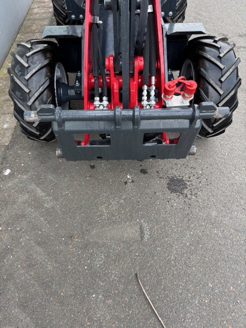 Chargeuse sur pneus Schäffer Hoflader 1622