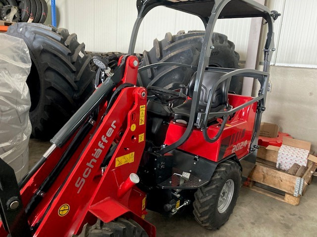 Chargeuse sur pneus Schäffer Hoflader 2024