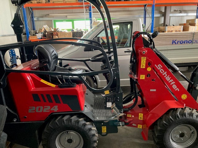 Chargeuse sur pneus Schäffer Hoflader 2024
