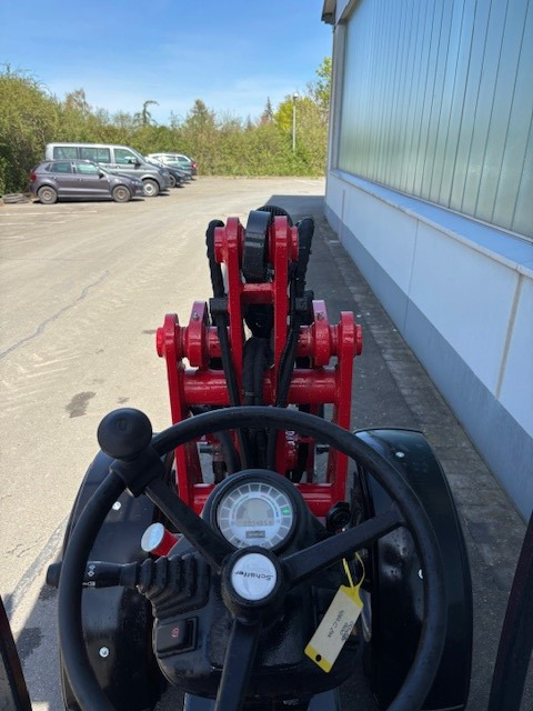 Chargeuse sur pneus Schäffer Hoflader 2630