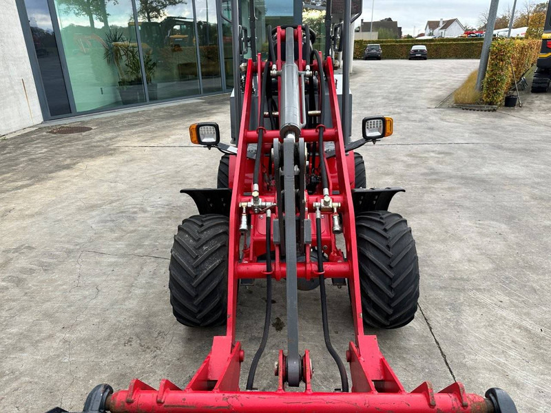 Chargeuse sur pneus Schmidt 707E