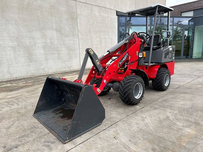 Chargeuse sur pneus Schmidt 707E