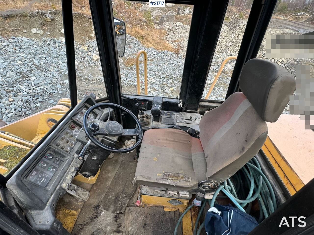 Chargeuse sur pneus TCM 870