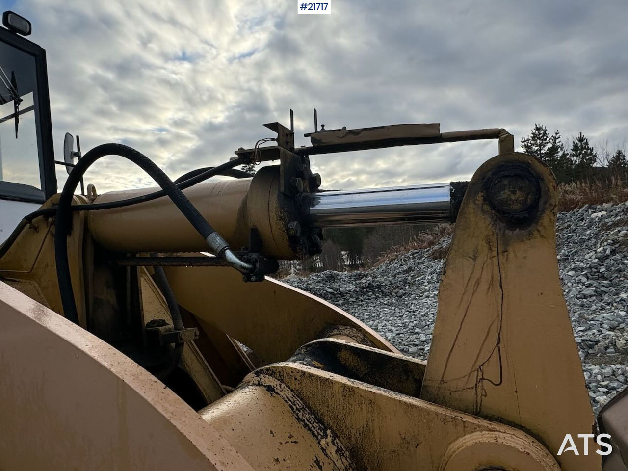 Chargeuse sur pneus TCM 870