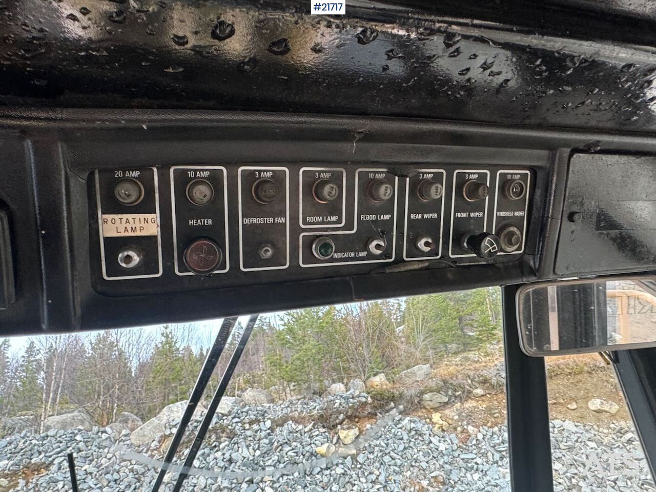 Chargeuse sur pneus TCM 870