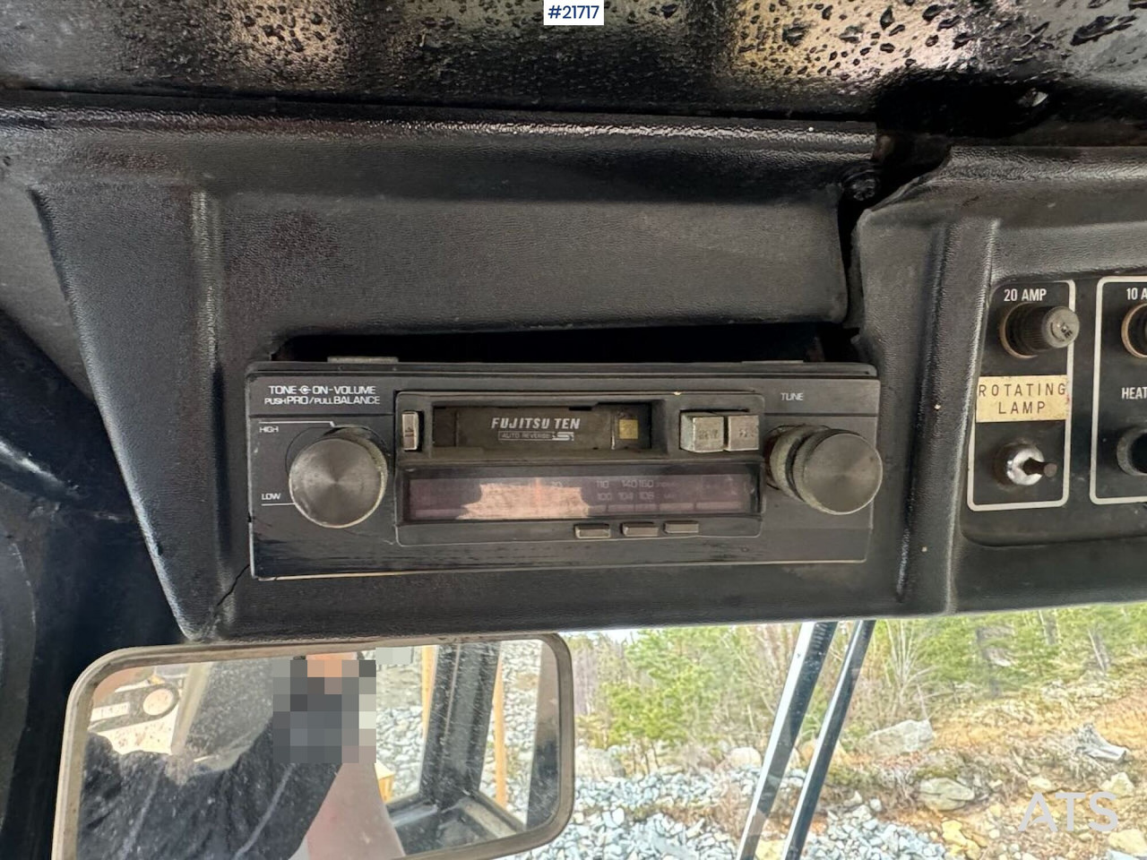 Chargeuse sur pneus TCM 870