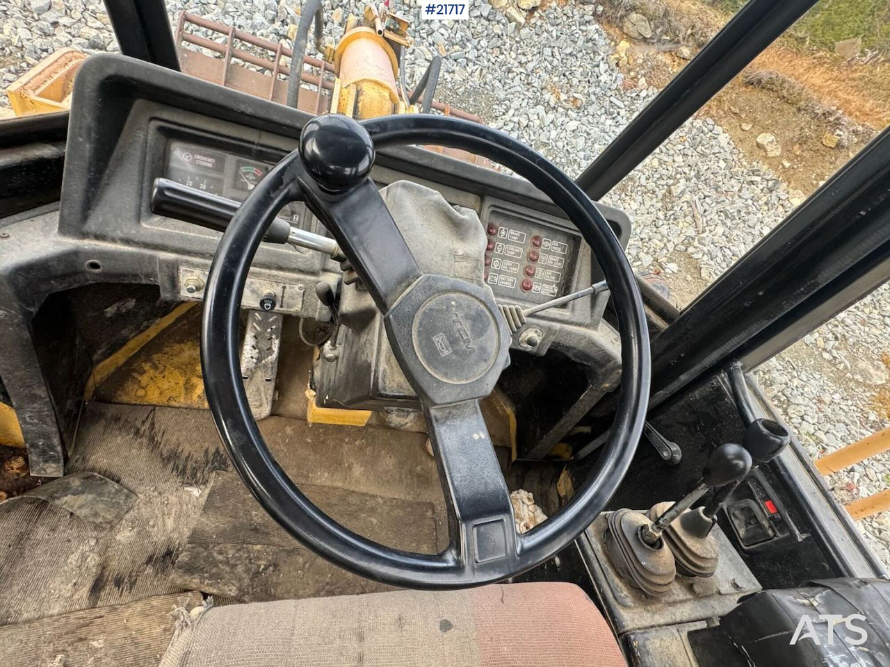 Chargeuse sur pneus TCM 870