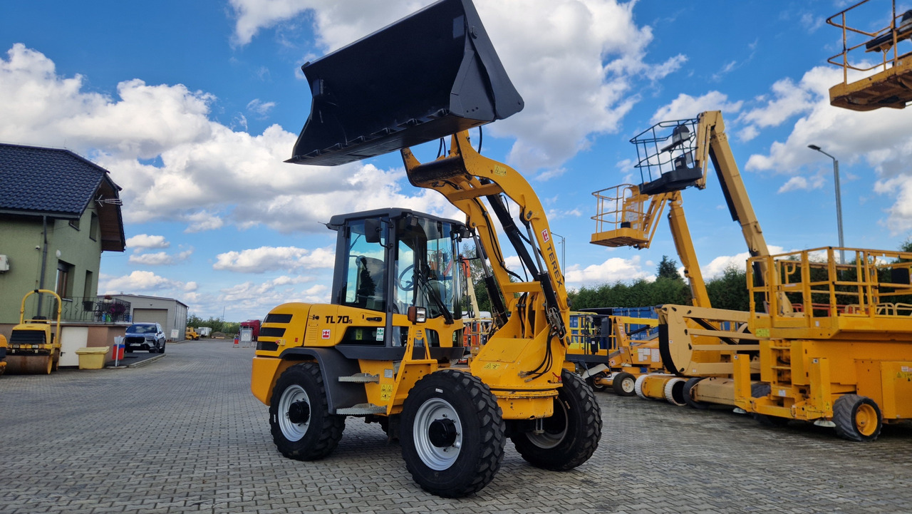 Chargeuse sur pneus TEREX TL 70 S