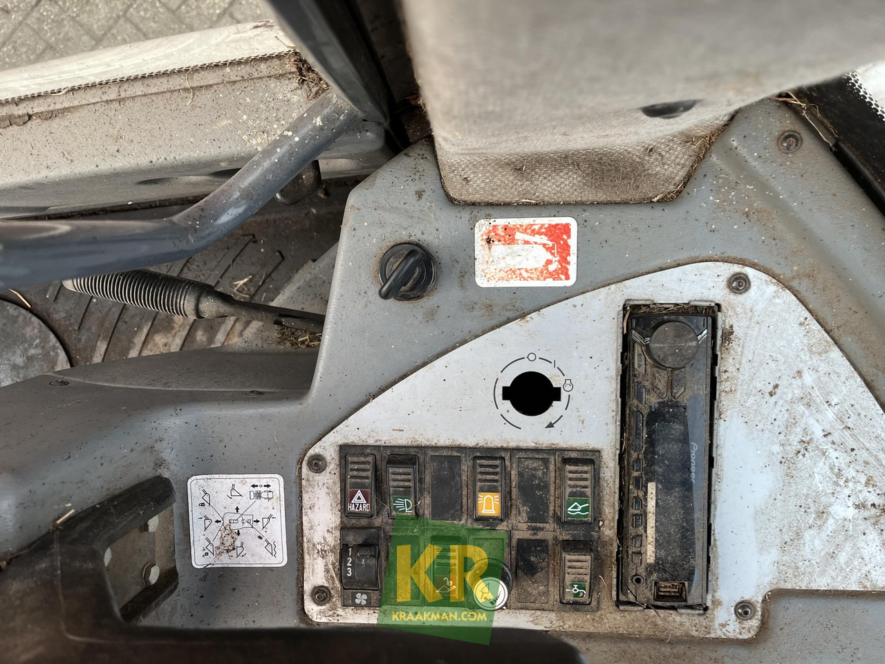 Chargeuse sur pneus TL100 Terex
