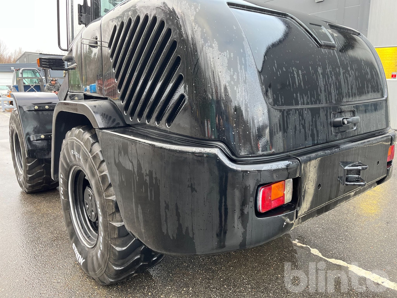 Chargeuse sur pneus TL80