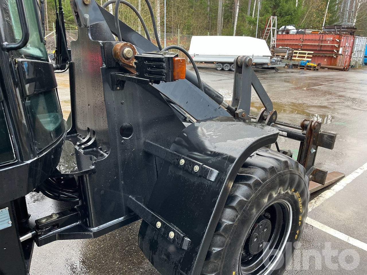 Chargeuse sur pneus TL80