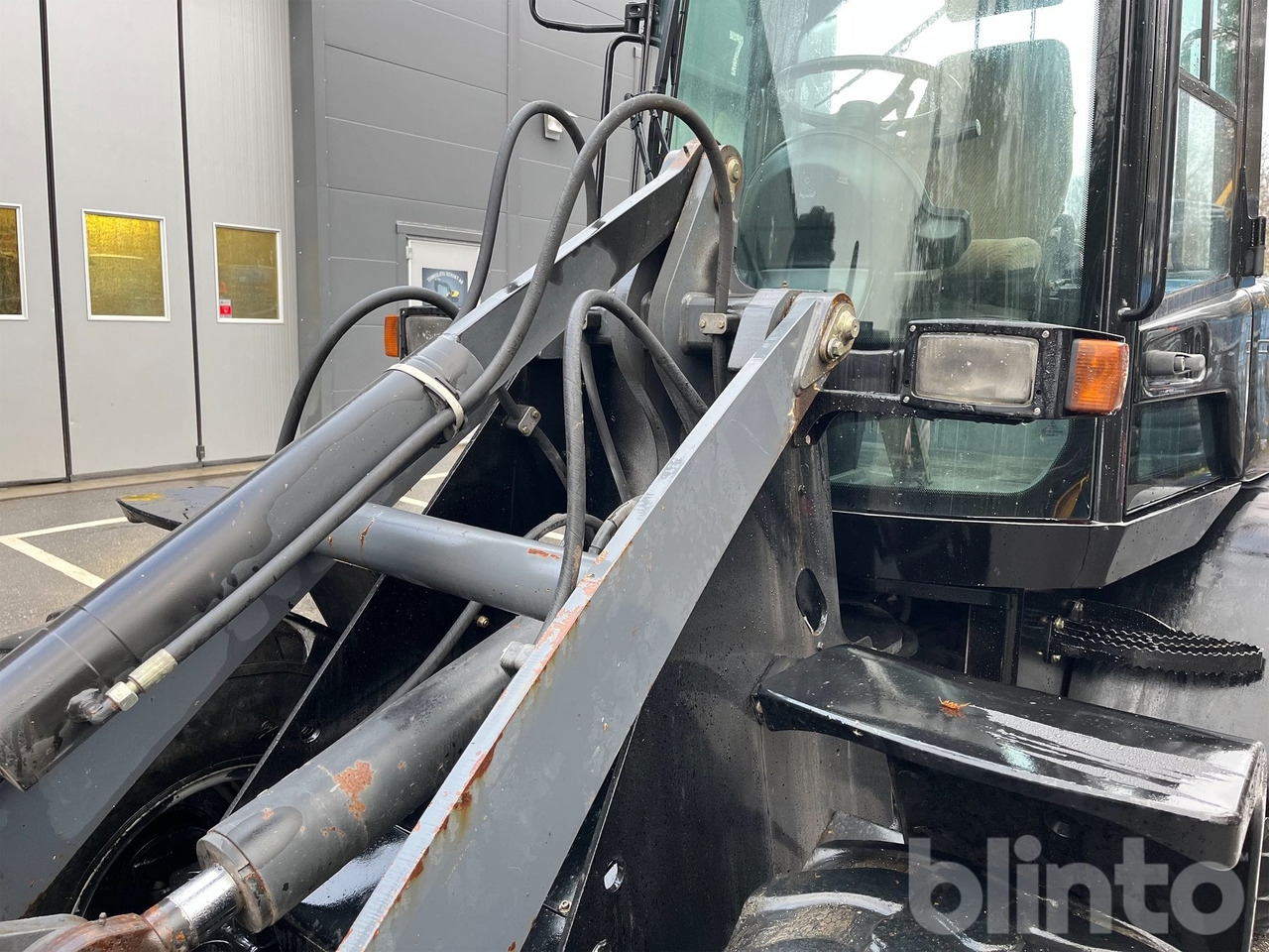 Chargeuse sur pneus TL80