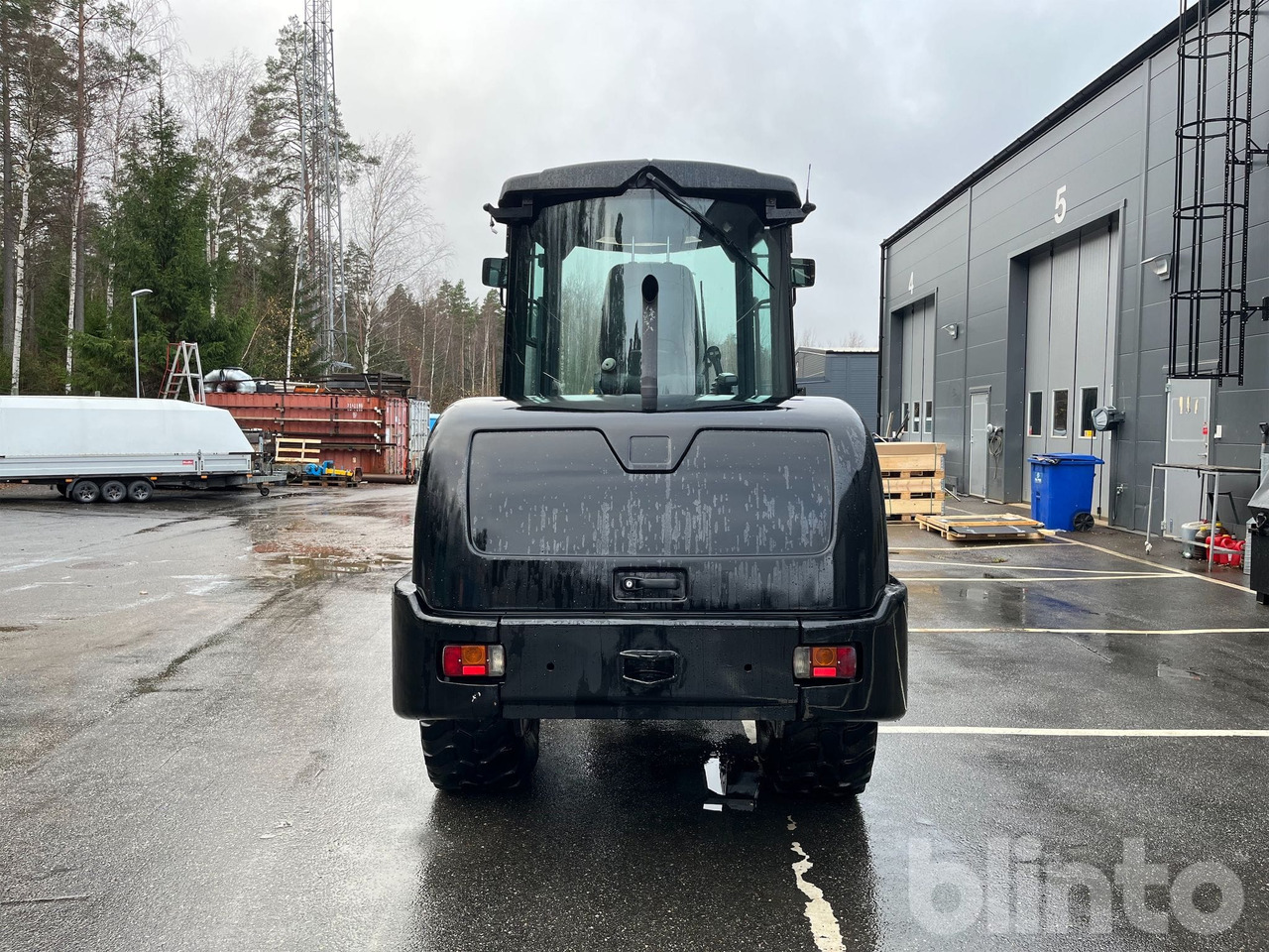 Chargeuse sur pneus TL80